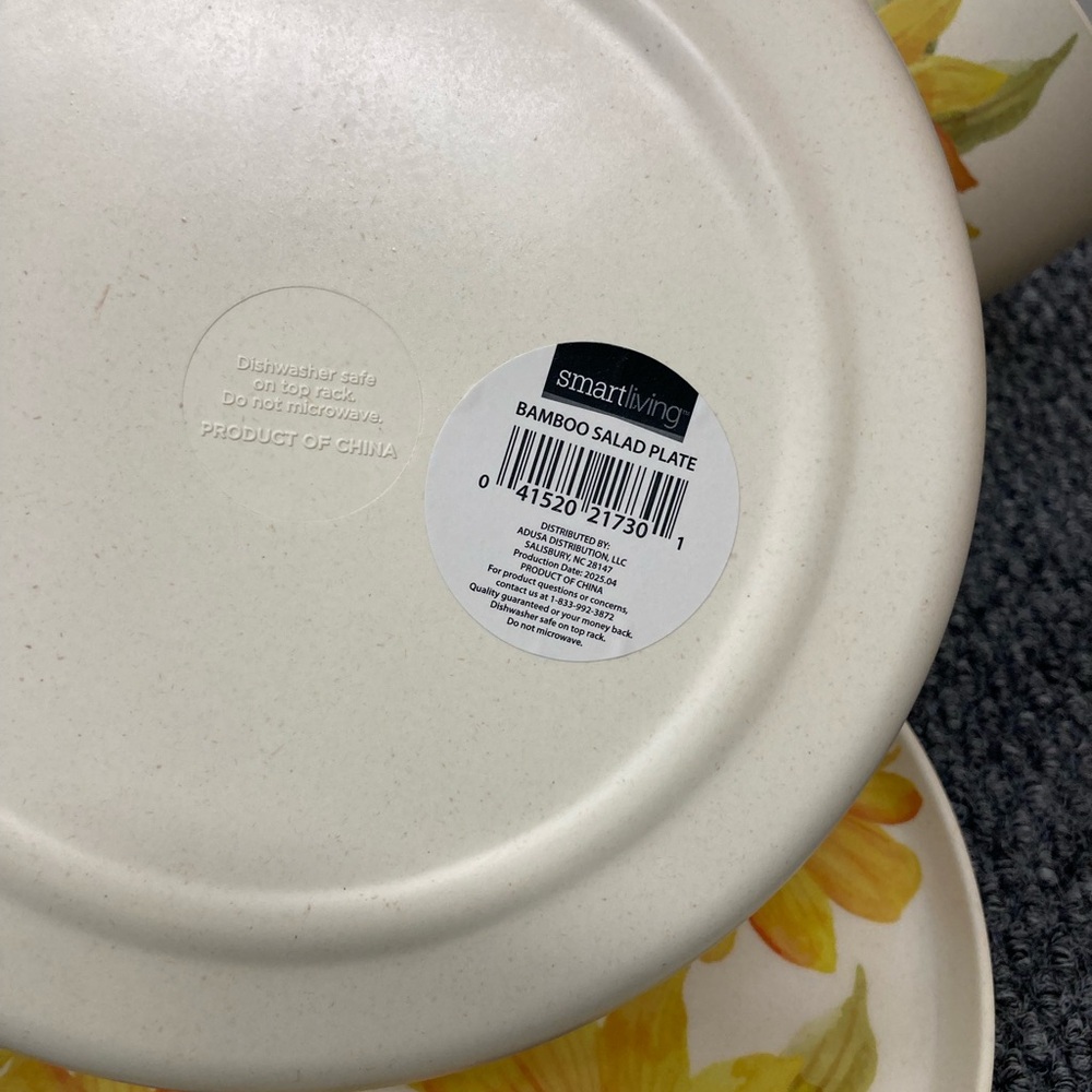 Set of 4 Smart Living Sunflower Bamboo Bowls and Plates - Picture 8 of 10